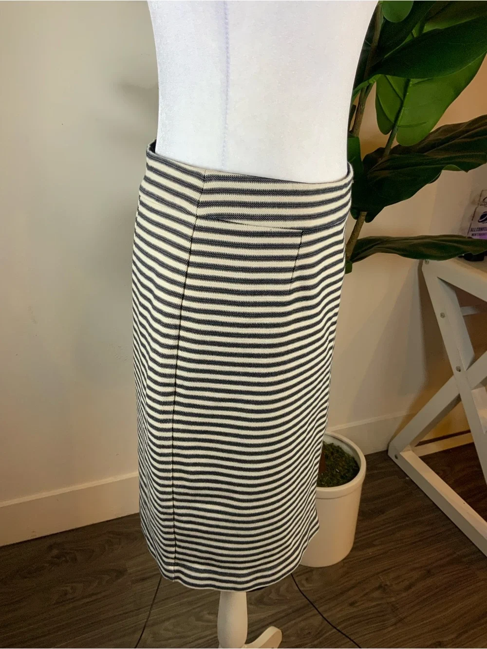 Banana Republic Navy and White Striped Pencil Skirt